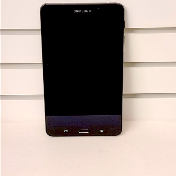 Galaxy Tab A 7.0", 8GB, Black (Wi-Fi) - Picture 1 of 3